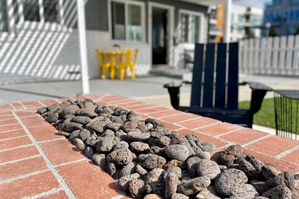 Steps To The Beach, Pacific City And Main Street - Studio Huntington Beach Exterior foto