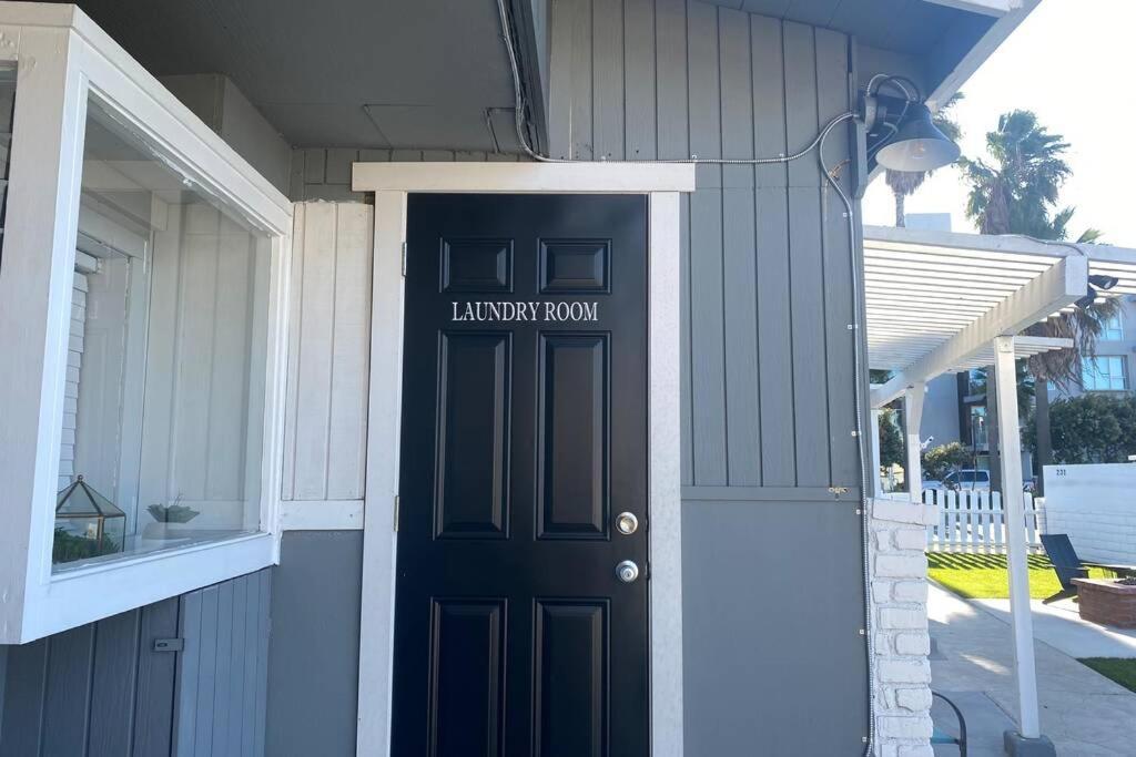 Steps To The Beach, Pacific City And Main Street - Studio Huntington Beach Exterior foto