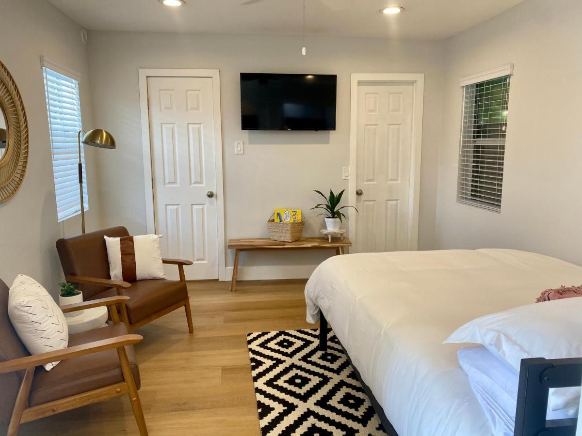 Steps To The Beach, Pacific City And Main Street - Studio Huntington Beach Exterior foto